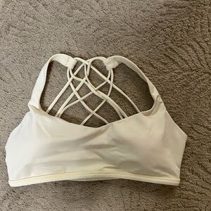 Lululemon Free to Be Wild Bra